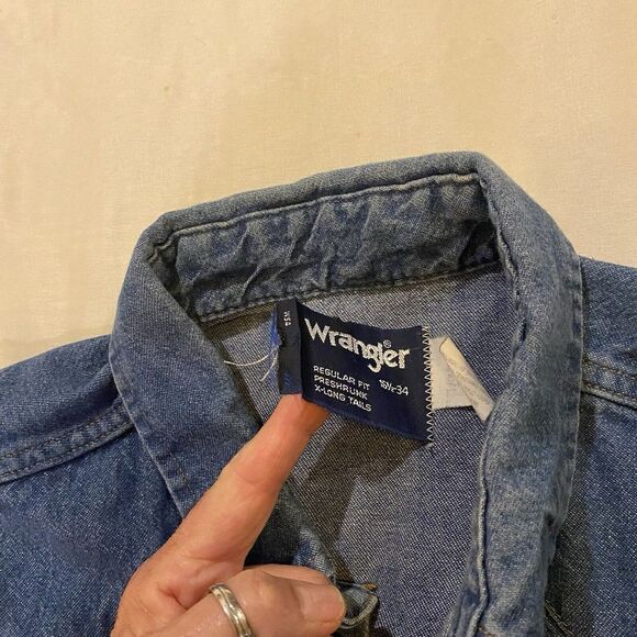 Wrangler Mens Extra Long Tails Denim Shirt Sz 16.5-34 Pearl Snap Made In USA - Picture 8 of 9